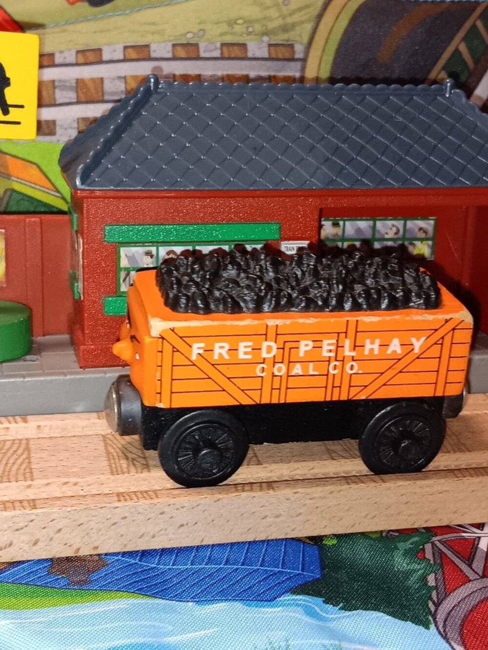 Thomas Wooden Railway Train Track Engine Fred Pelhay Coal Car